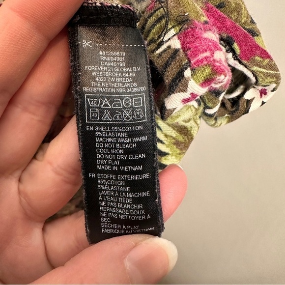 Forever 21 tropical print tank top - Picture 3 of 6